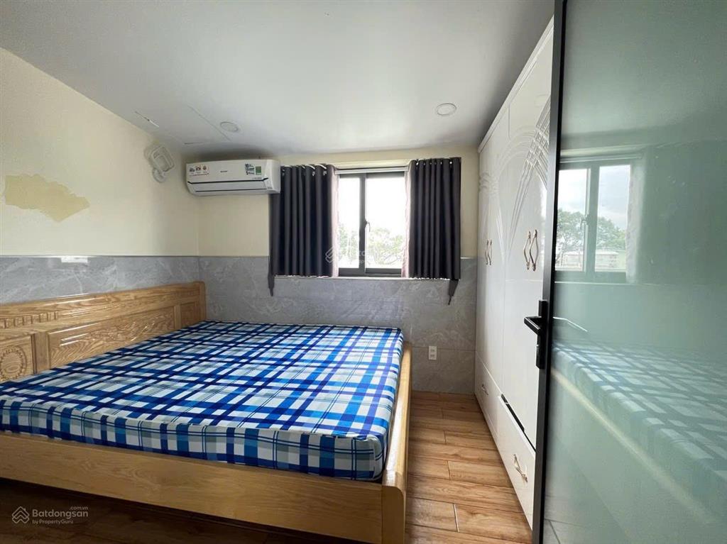 Căn hộ 2 phòng ngủ cho thuê ngay trần bình trọng quận 5 thang máy bảo vệ hầm xe
