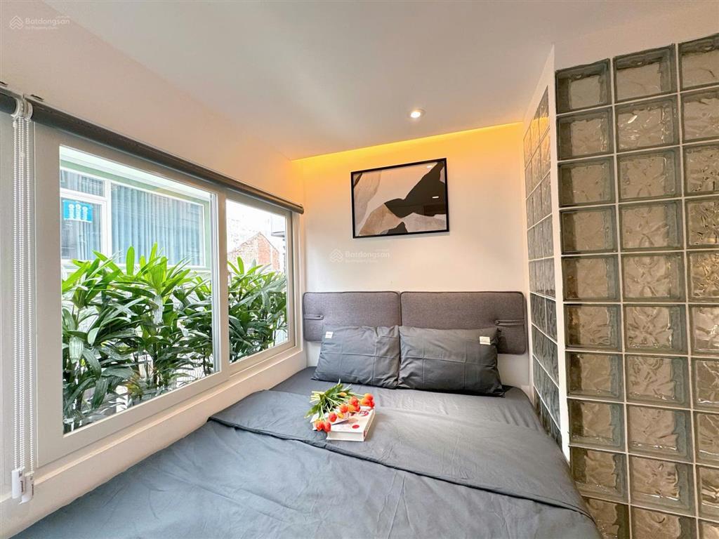 Studio mới 100% full nội thất, ban công riêng cho thuê tại trần quang khải, quận 1