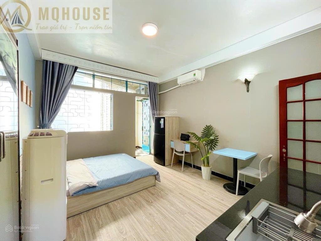 Studio mới 100% full nội thất, ban công riêng cho thuê tại nguyễn văn nguyễn, quận 1