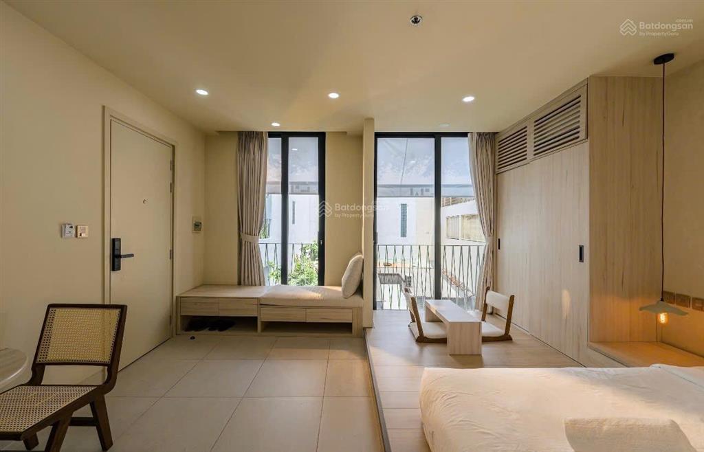 Studio mới 100% full nội thất, ban công riêng cho thuê tại trần hưng đạo, quận 1