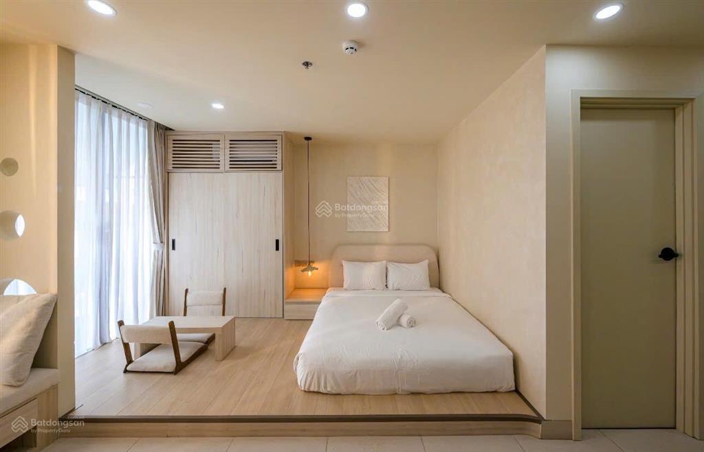 Studio mới 100% full nội thất, ban công riêng cho thuê tại trần hưng đạo, quận 1