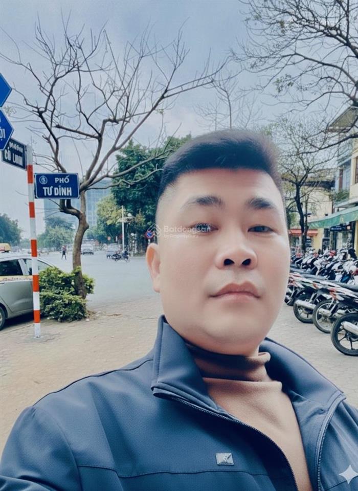 Tôi bán nhà lô góc tư đình 48m2, 6tầng tm, gara ô tô, kinh doanh giá 11,6tỷ. ngay 0941 994 ***.