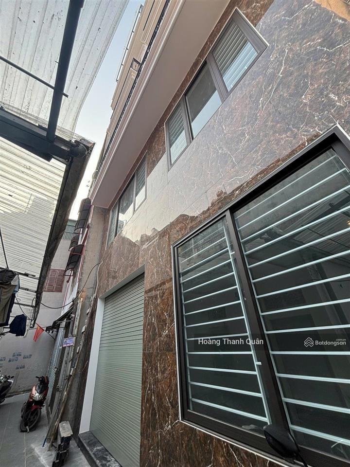 Bán nhà mới 5 tầng thang máy  phố vũ xuân thiều  diện tích rộng  giá tốt