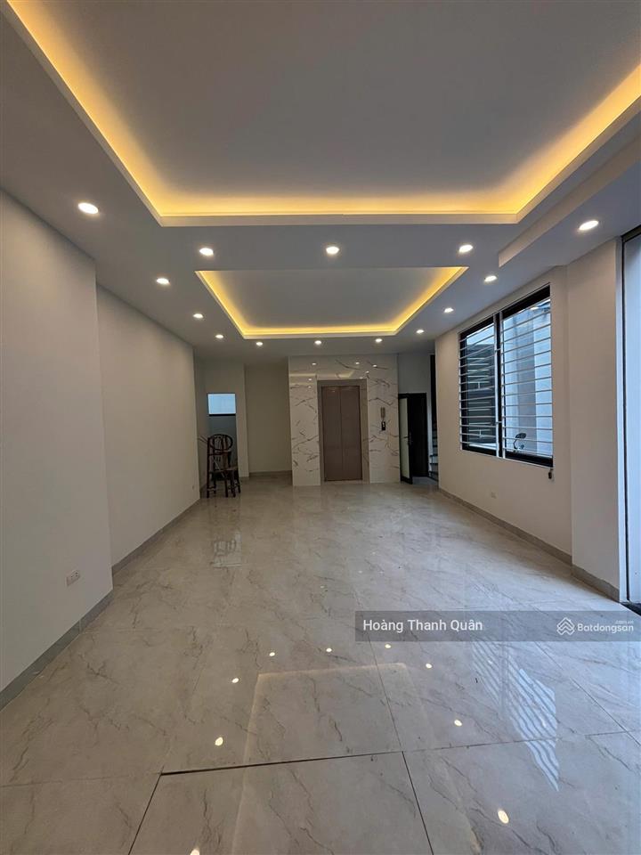 Bán nhà mới 5 tầng thang máy  phố vũ xuân thiều  diện tích rộng  giá tốt