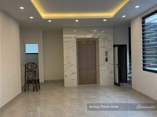 Bán nhà mới 5 tầng thang máy  phố vũ xuân thiều  diện tích rộng  giá tốt