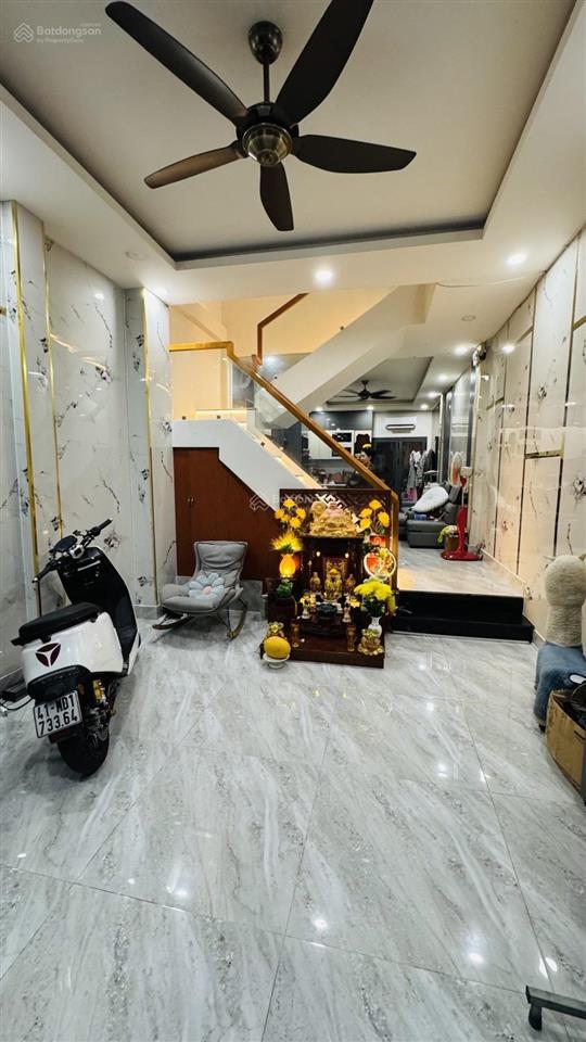Nhà 1/ gò xoài  sát mặt tiền  68m2 2 tầng  hxh  giá chỉ 6,8 tỷ thương lượng