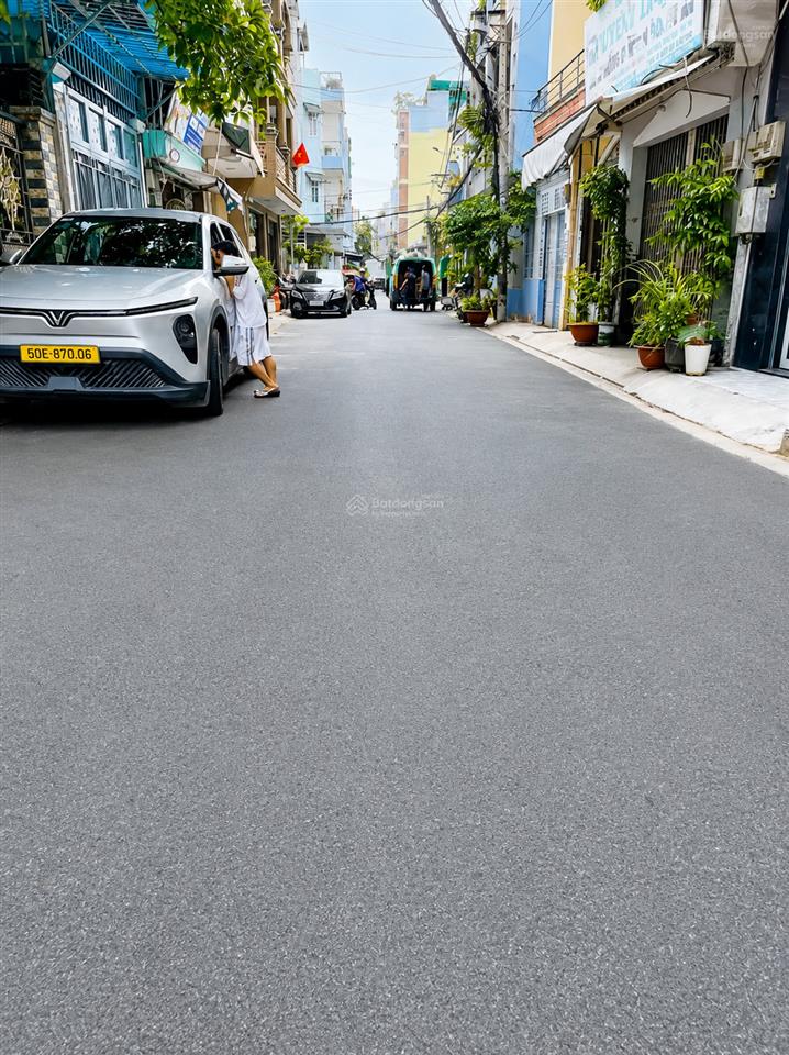 Hẻm nhựa kinh doanh lê thúc hoạch  80m2  2 tầng giá chỉ 9 tỷ thương lượng