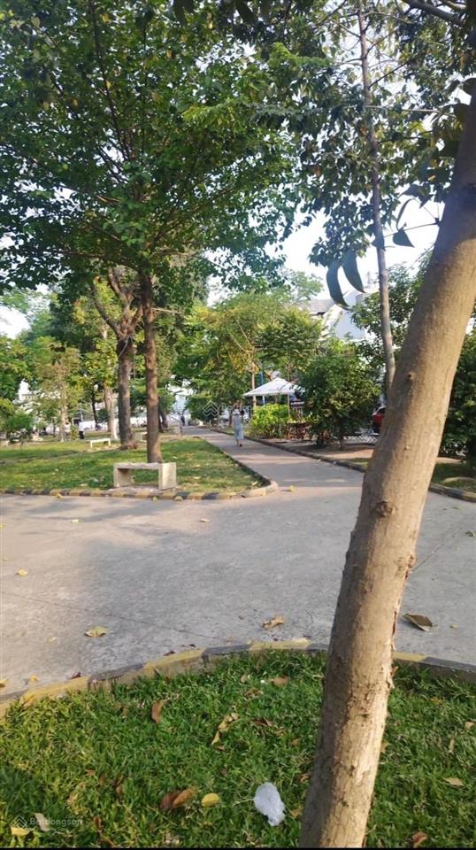 Mặt tiền khu tây thạnh  100m2  có dòng tiền giá chỉ 9,95 tỷ thương lượng
