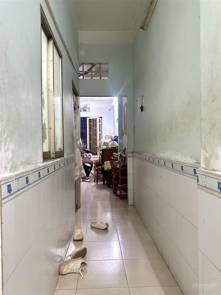 Nhà 1/ trần quang cơ  75m2  2 tầng sát mặt tiền  giá chỉ 6,8 tỷ thương lượng