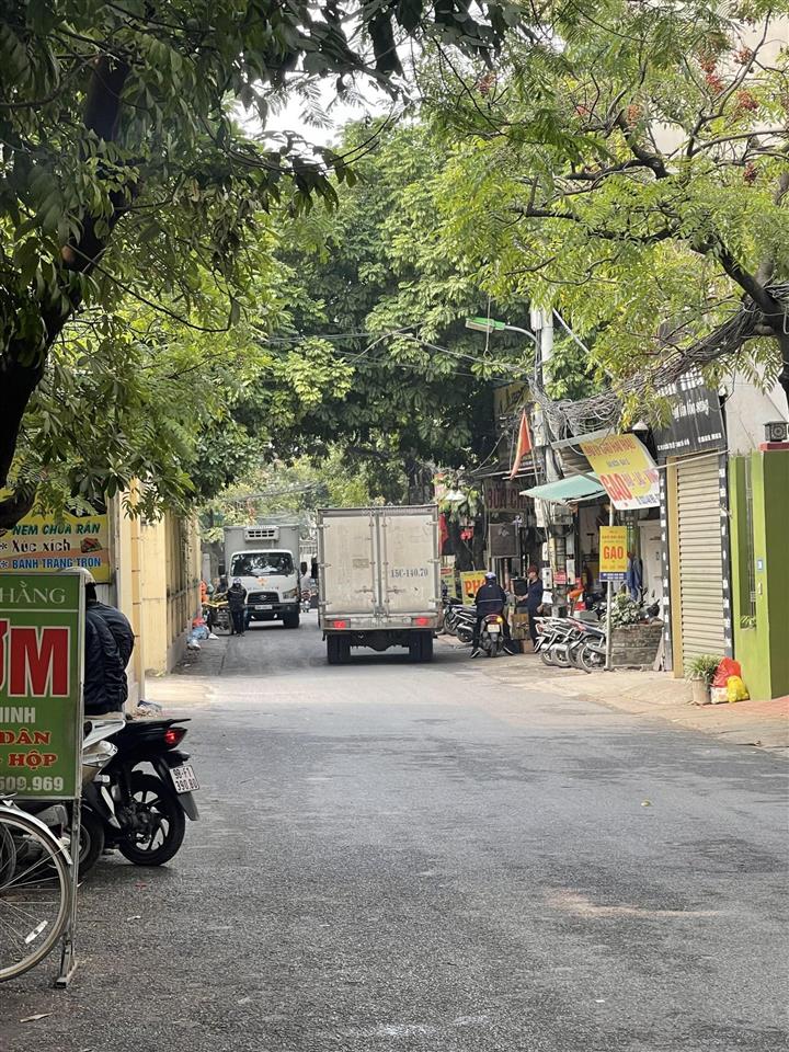 Đất tựu liệt hàng xóm linh đàm  vị trí đắc địa xung quanh trường học  chợ  bệnh viện