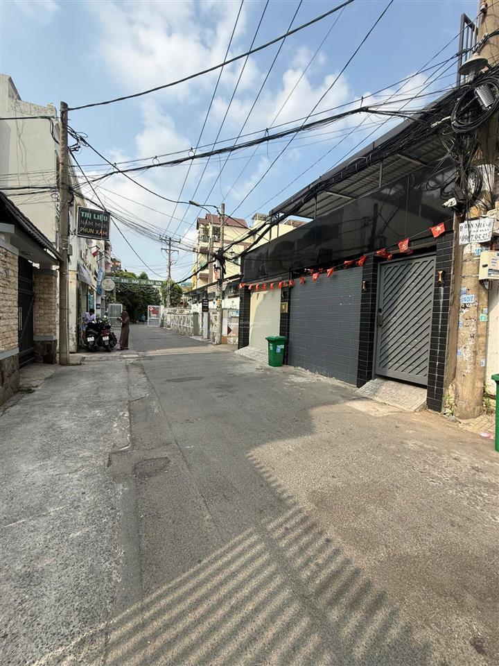 Bán đất tặng nhà cấp 4 hẻm ô tô đường 10, linh trung mặt tiền rộng gần 7m, giá chỉ 5.69 tỷ