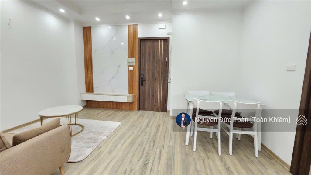 Chính chủ bán căn chung cư nam trung yên 2n 2vs 70m2 nhỉnh 6 tỷ full nt