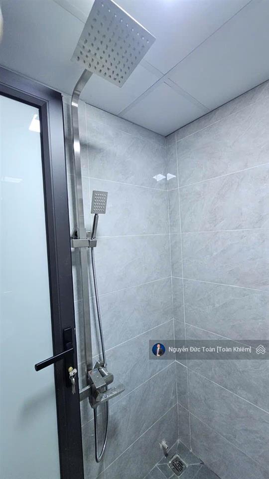 Chính chủ bán căn chung cư nam trung yên 2n 2vs 70m2 nhỉnh 6 tỷ full nt