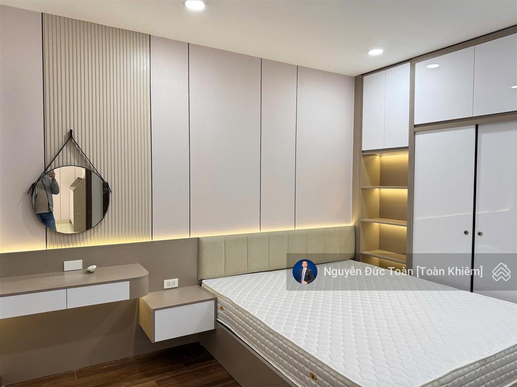 Chính chủ bán căn chung cư 2n 2vs 70m2 full nt, nhỉnh 7 tỷ sổ đỏ trao tay