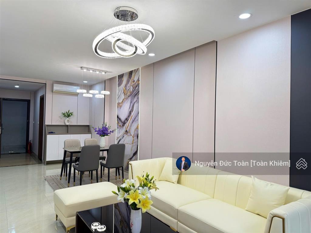 Chính chủ bán căn chung cư 2n 2vs 70m2 full nt, nhỉnh 7 tỷ sổ đỏ trao tay