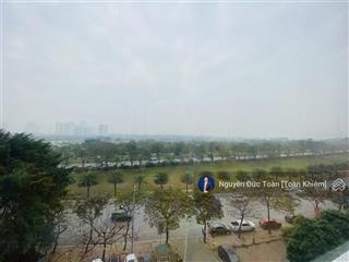 Chính chủ bán nhanh căn chung cư 3n 2vs 3 ban công 90m2 full nt cạnh bigc thăng long