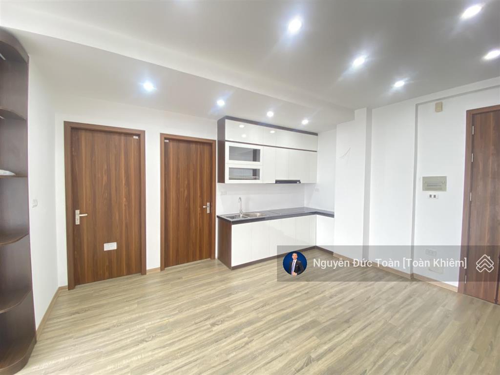 Chính chủ bán nhanh căn chung cư 3n 2vs 3 ban công 90m2 full nt cạnh bigc thăng long