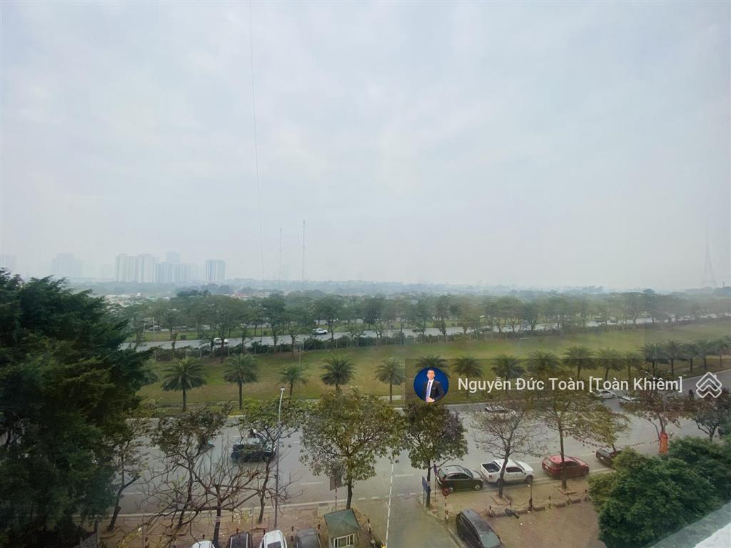 Chính chủ bán nhanh căn chung cư 3n 2vs 3 ban công 90m2 full nt cạnh bigc thăng long