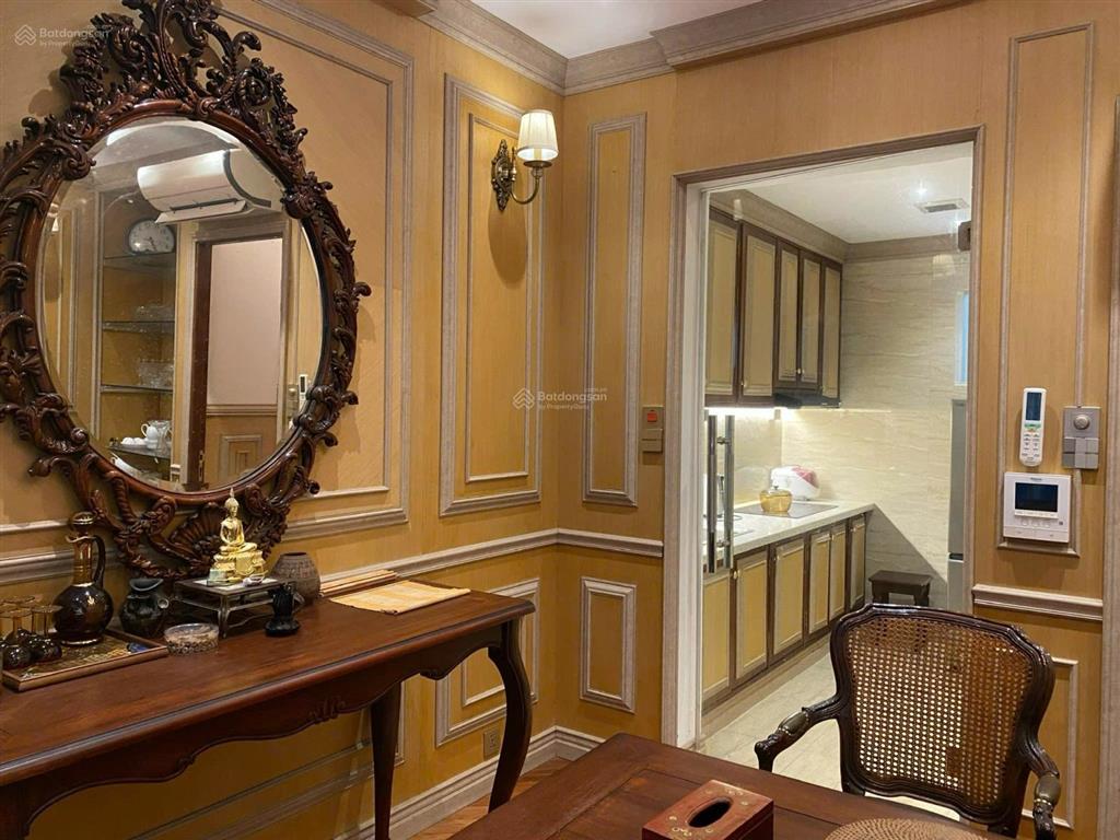 Dinh thự phố hàng bún ô tô tránh 6 tầng kiến trúc riêng nội thất sang trọng