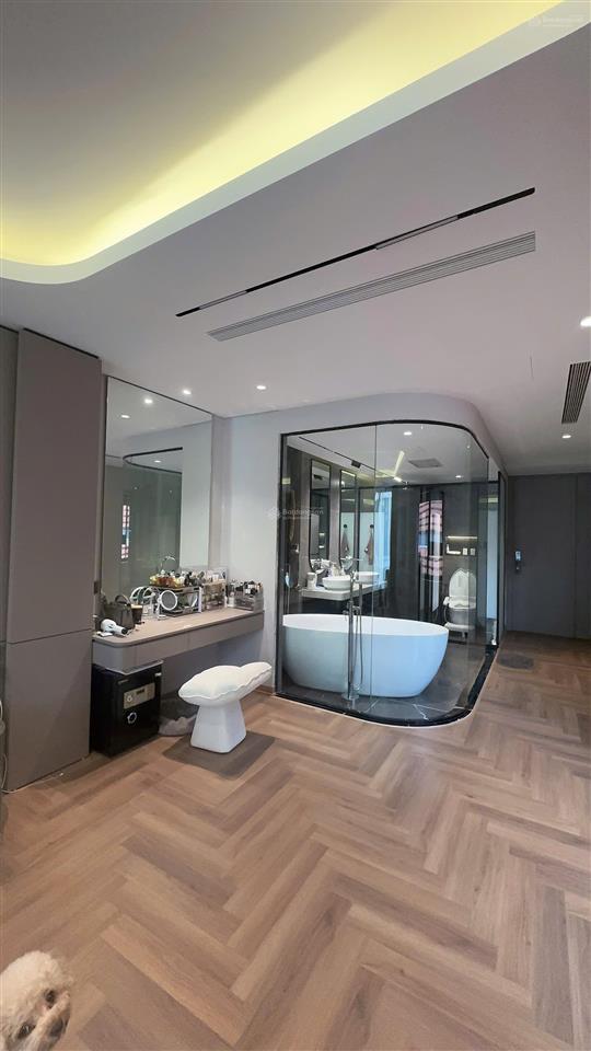 Hoà mã  trần xuân soạn | 78,5m2 | mt 4,2m | 7 tầng | thang máy | 3 mặt thoáng