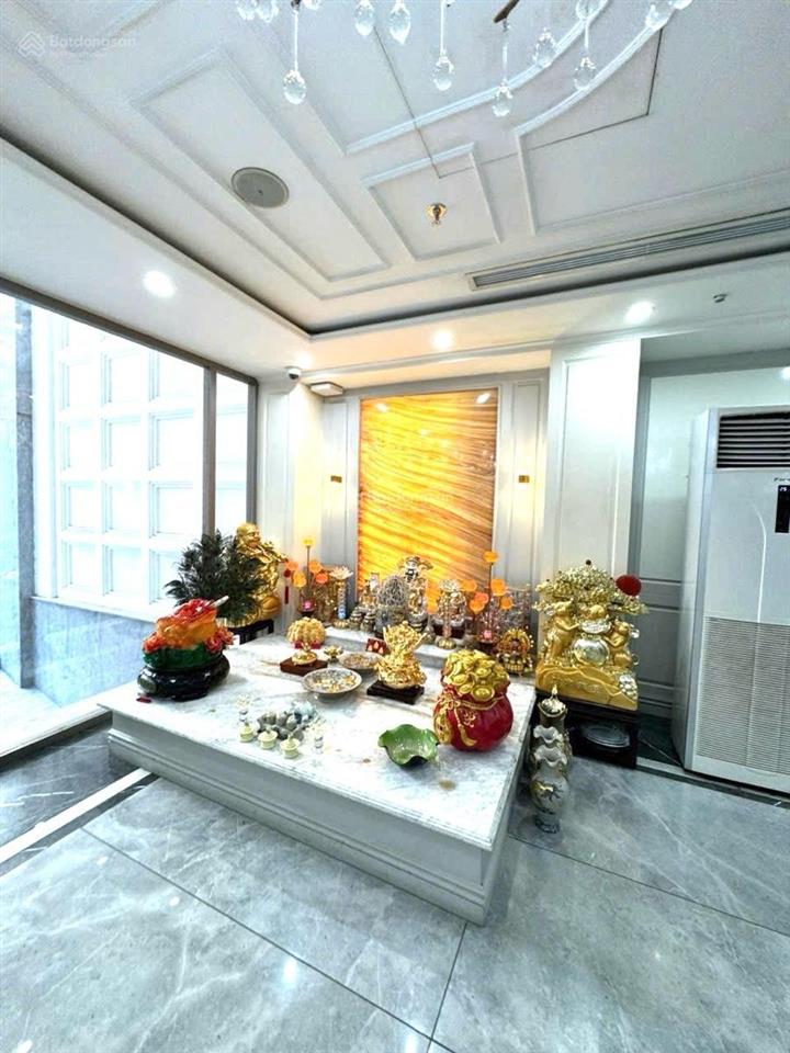 Tòa nhà 9 tầng mặt phố triệu việt vương | mặt tiền 7,3m | doanh thu 5 tỷ/năm