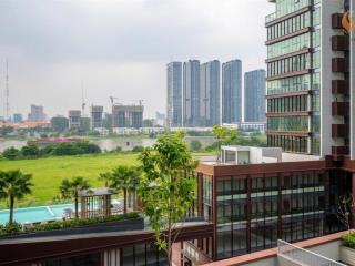 Bán 1 phòng ngủ suất spa, tầng cao, view sông, cầu bason, giá tốt nhất thị trường