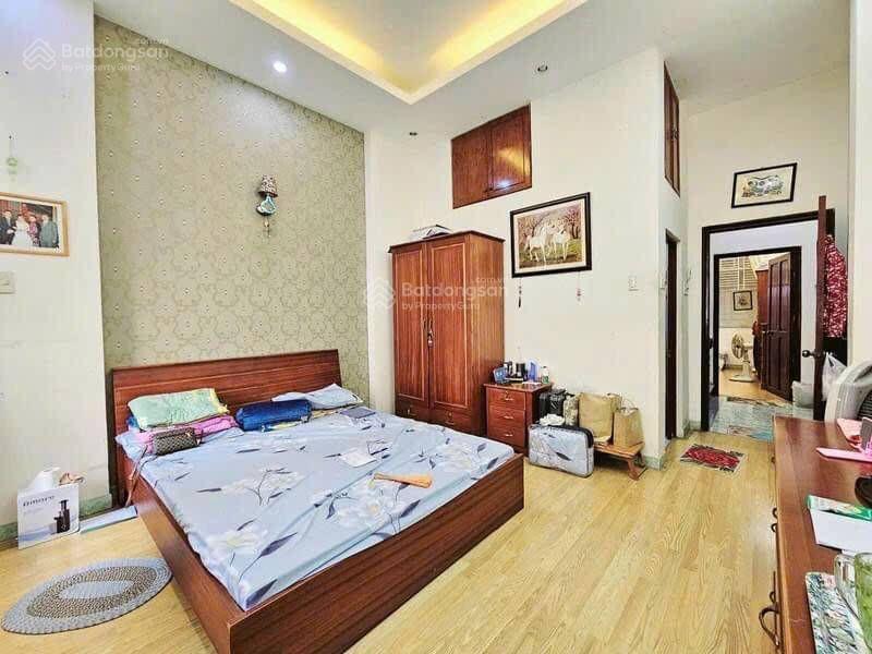 Bán nhà gần mặt tiền đường 39, chủ nhà xây tâm huyết, vuông vức , dt  115m2, nhỉnh 14 tỷ, quận 2