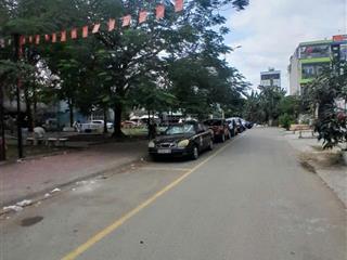 Bán nhà gần mặt tiền đường 39, chủ nhà xây tâm huyết, vuông vức , dt  115m2, nhỉnh 14 tỷ, quận 2