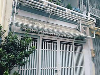 Về quê dưỡng già cần bán gấp căn nhà 2 tầng đường 42, dt  40m2 vuông vức, bình trưng, quận 2