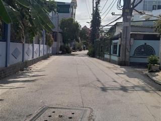 Nhà mới 2 tầng cách hẻm xe tải 10m , đường 19, ngay ủy ban phường cát lái, nhỉnh 4 tỷ, quận 2