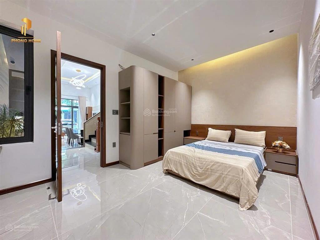 Nhà 3 tầng mặt tiền nguyễn như hạnh 102m2
