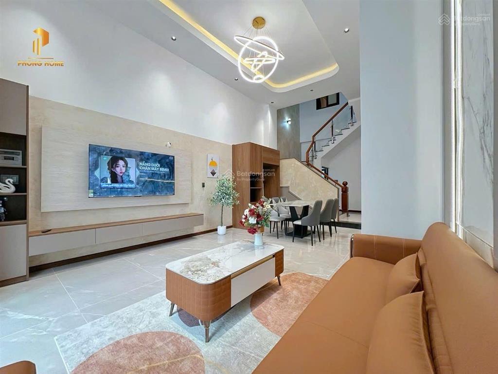 Nhà 3 tầng mặt tiền nguyễn như hạnh 102m2