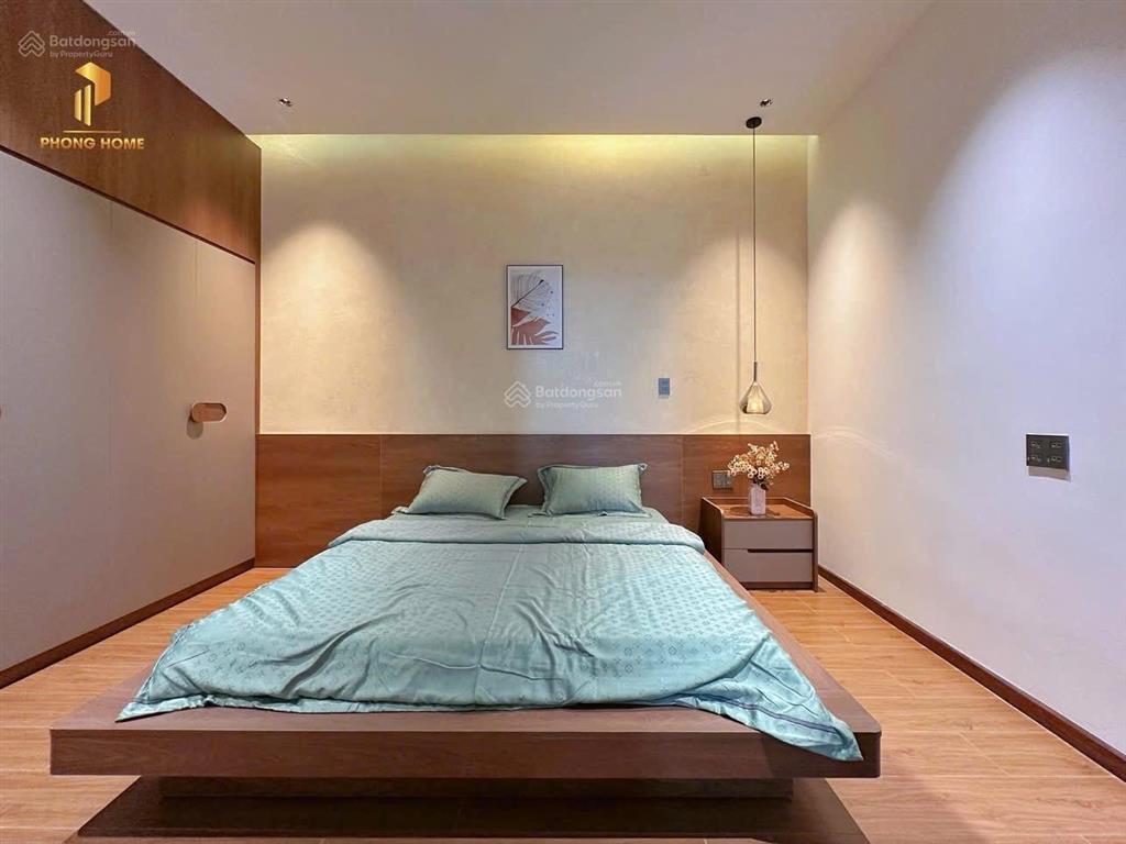 Nhà 3 tầng mặt tiền nguyễn như hạnh 102m2