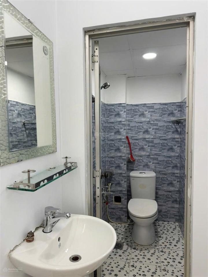 Chỉ 3.3 tỷ có nhà 2 tầng  shr  mới đẹp gần aeon tân phú