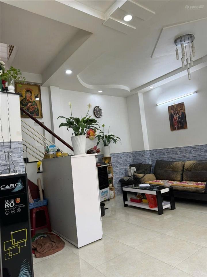 Chỉ 3.3 tỷ có nhà 2 tầng  shr  mới đẹp gần aeon tân phú