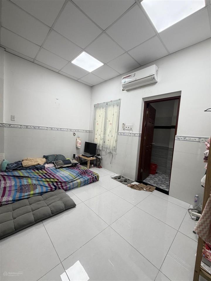 1 sẹt lê văn quới đường 8m thông 60m 2 tầng chỉ 5.7 tỷ