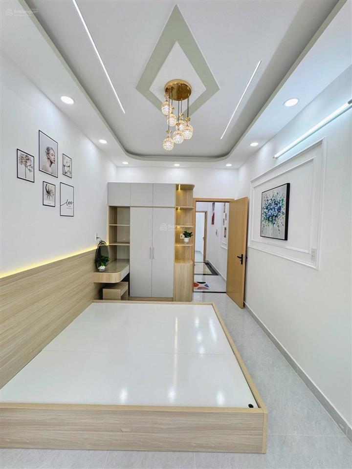 Nhà mới hương lộ 2 45m 3 tầng 4pn hxh giá 4.98 tỷ