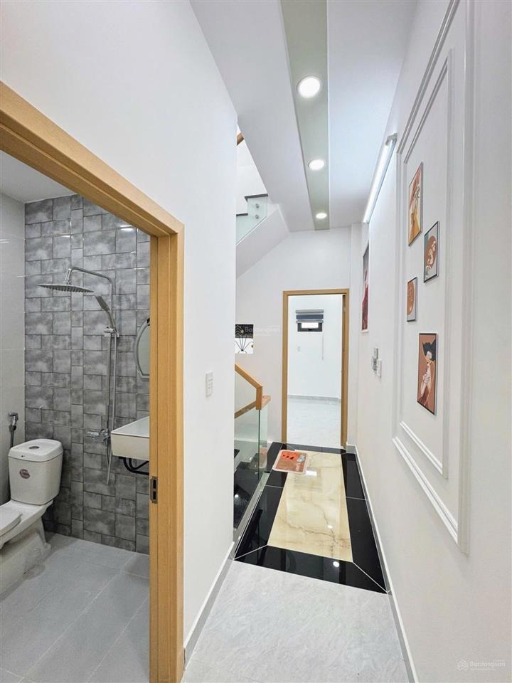 Nhà mới hương lộ 2 45m 3 tầng 4pn hxh giá 4.98 tỷ