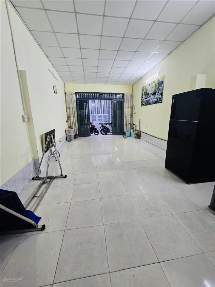 Bán nhà ngang lớn 4.5m  72m2  vuông a4  hẻm đẹp 6m  khu vip hương lộ 2  gần bốn xã  chỉ 5.5t