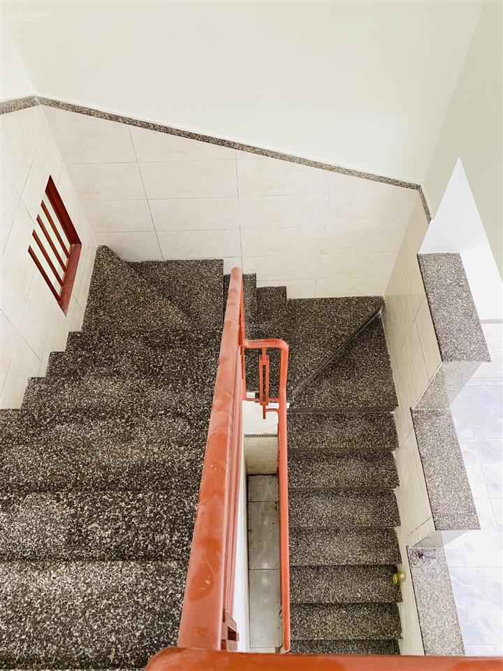 Gò xoài  hẻm 8m  2 tầng btct 61m2  chỉ 5.2 tỷ