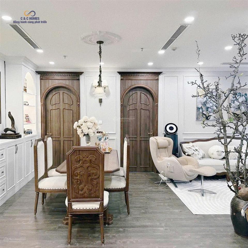 Chính chủ gửi bán nhanh căn 2pn góc park premiums chỉ 9.3 tỷ  diện tích 80m2  0972 801 ***