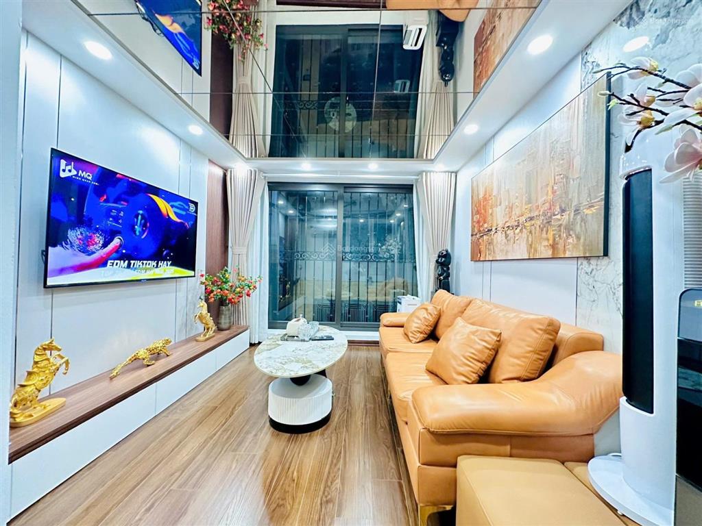 Nhà đẹp sang  vị trí vàng  ai đi xem cũng khen đáng mua!