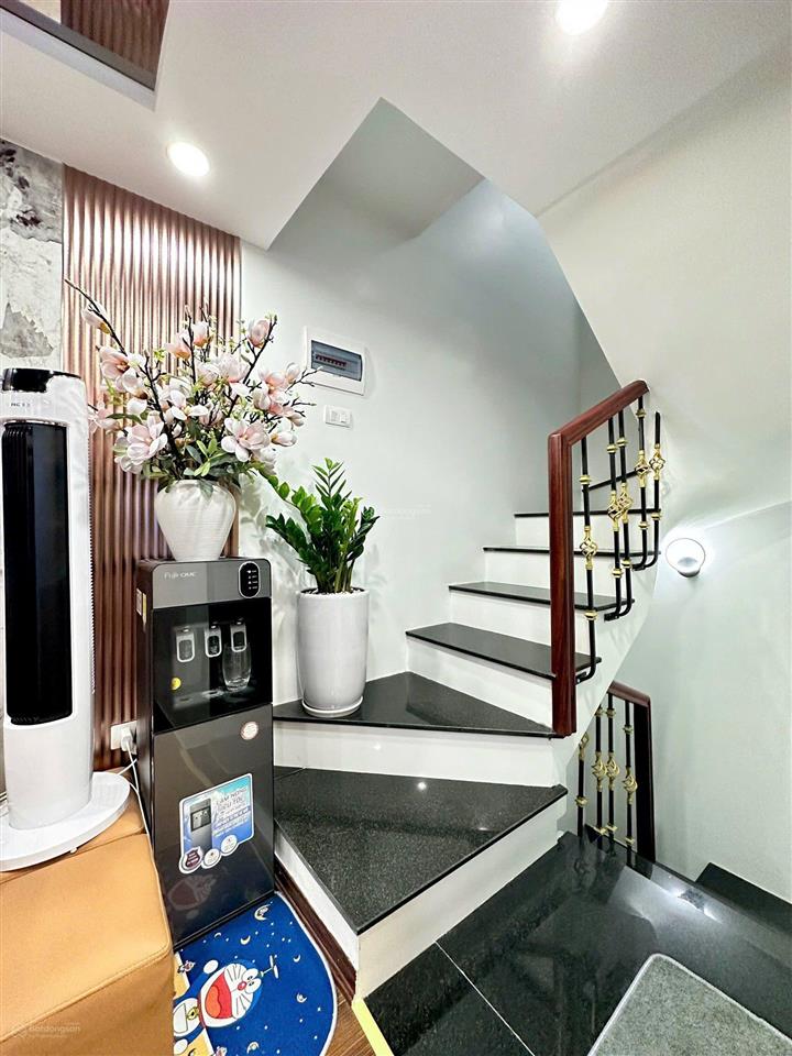 Nhà đẹp sang  vị trí vàng  ai đi xem cũng khen đáng mua!