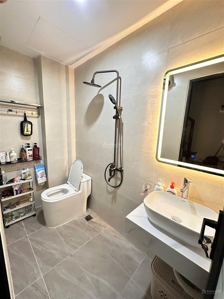 Nhà đẹp sang  vị trí vàng  ai đi xem cũng khen đáng mua!