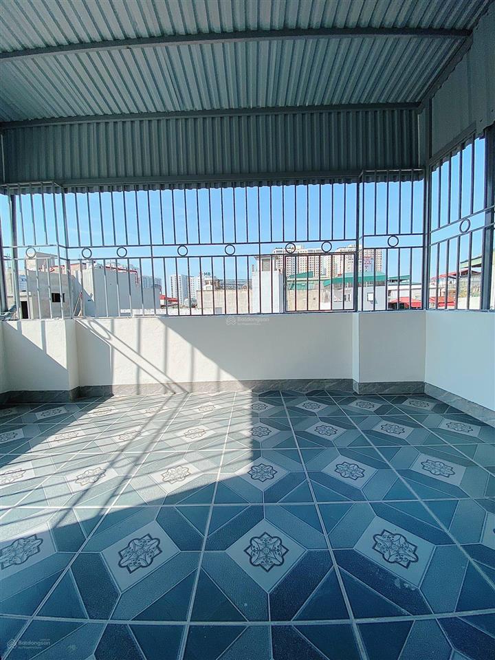 Nhà hiếm cần bàn khu vực hai bà trưng