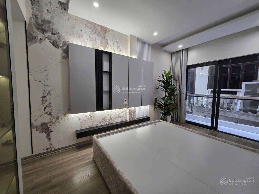 Siêu phẩm hiếm  phân lô cán bộ hai bà trưng  40m2  4 tầng  mặt tiền 3m