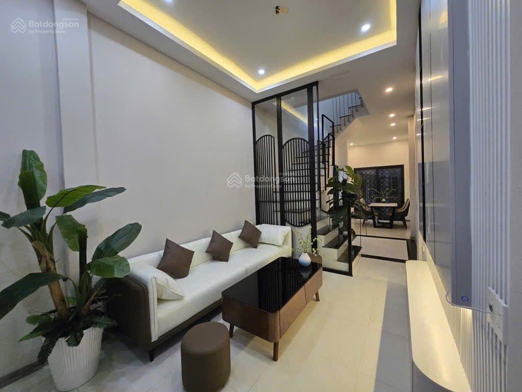 Siêu phẩm hiếm  phân lô cán bộ hai bà trưng  40m2  4 tầng  mặt tiền 3m