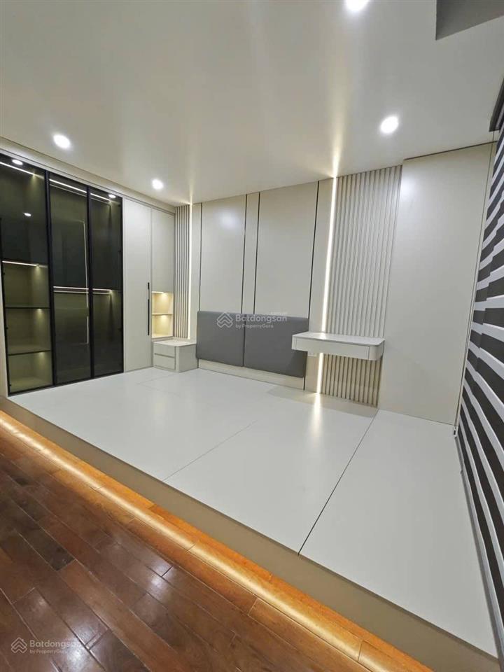 Hiếm! hai bà trưng  minh khai 52m 4 tầng  mặt tiền 4m  vị trí quá đẹp  nhà dân xây chắc chắn