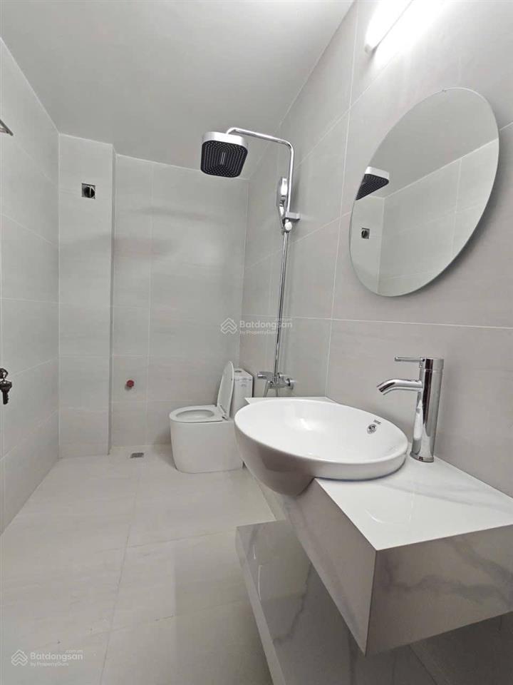 Hiếm! hai bà trưng  minh khai 52m 4 tầng  mặt tiền 4m  vị trí quá đẹp  nhà dân xây chắc chắn