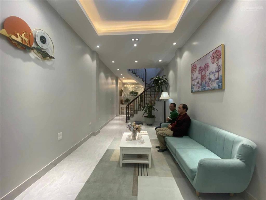 Nhà đẹp hồng mai gần ô tô ở ngay trung tâm tiện ích  45m2  5 tầng xịn xò